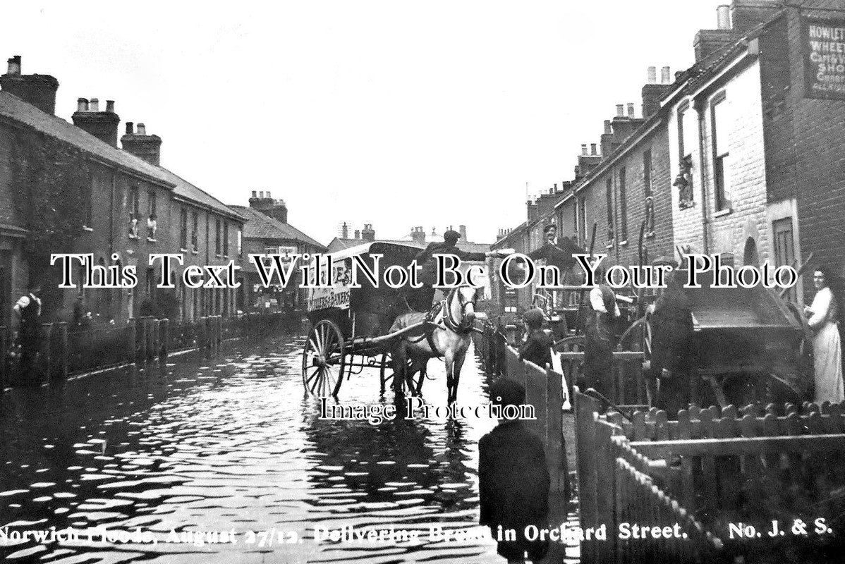 NF 1821 - Orchard Street, Norwich Floods, Norfolk 1912 – JB Archive