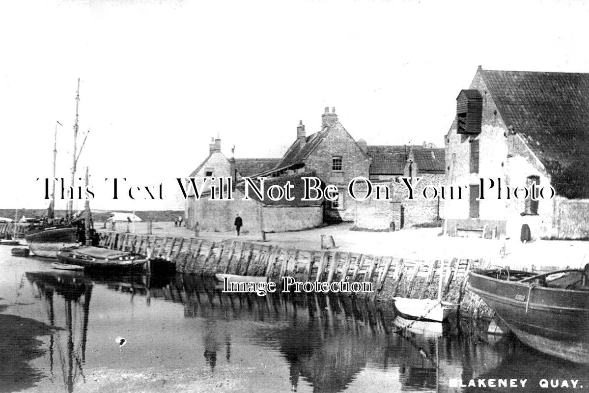 NF 1824 - Blakeney Quay, Norfolk