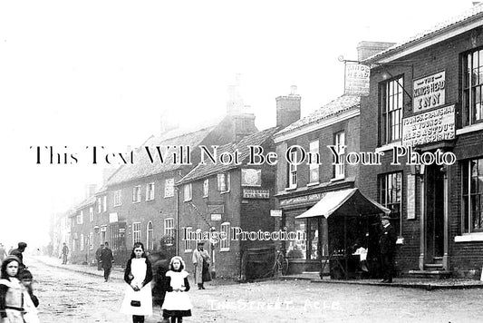 NF 1996 - Kings Head Pub, The Street, Acle, Norfolk c1910
