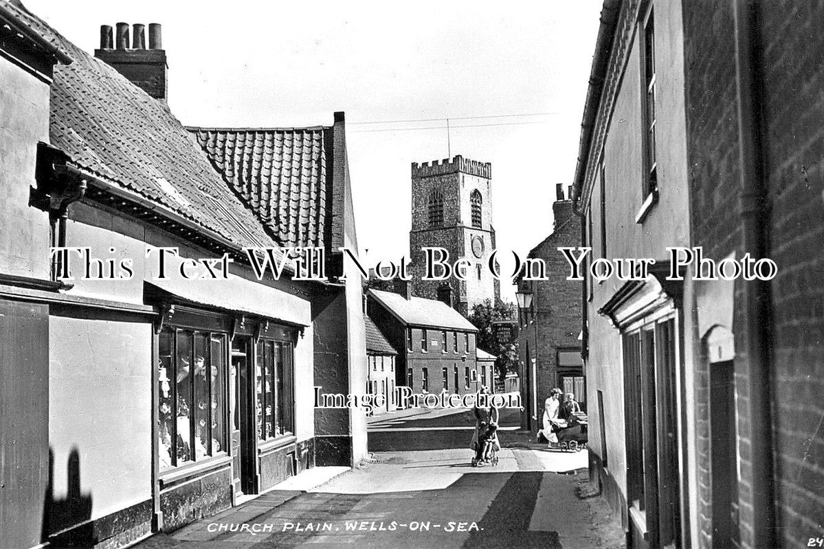 NF 2095 - Church Plain, Wells On Sea, Norfolk
