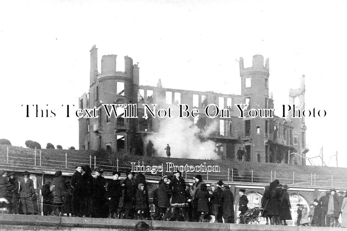 NF 2139 - Fire At Cliff Hotel, Gorleston On Sea, Norfolk 1915