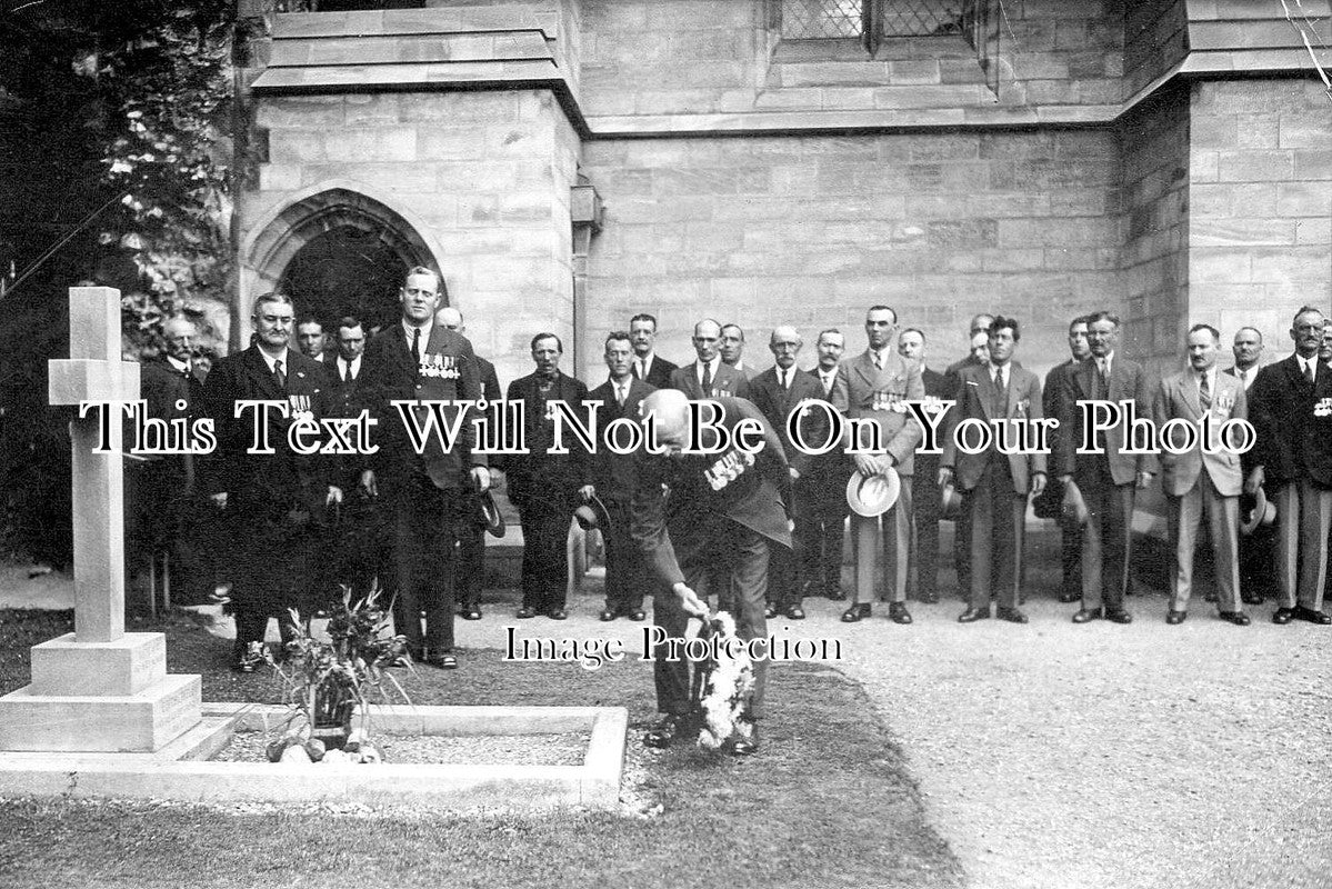 NF 2288 - Wreath Laying, Norwich, Norfolk