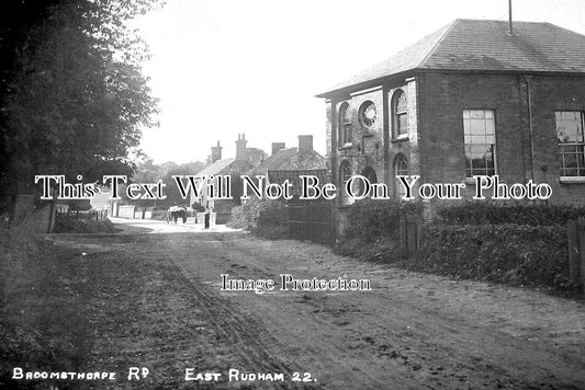 NF 2303 - Broomsthorpe Road, East Rudham, Norfolk c1918