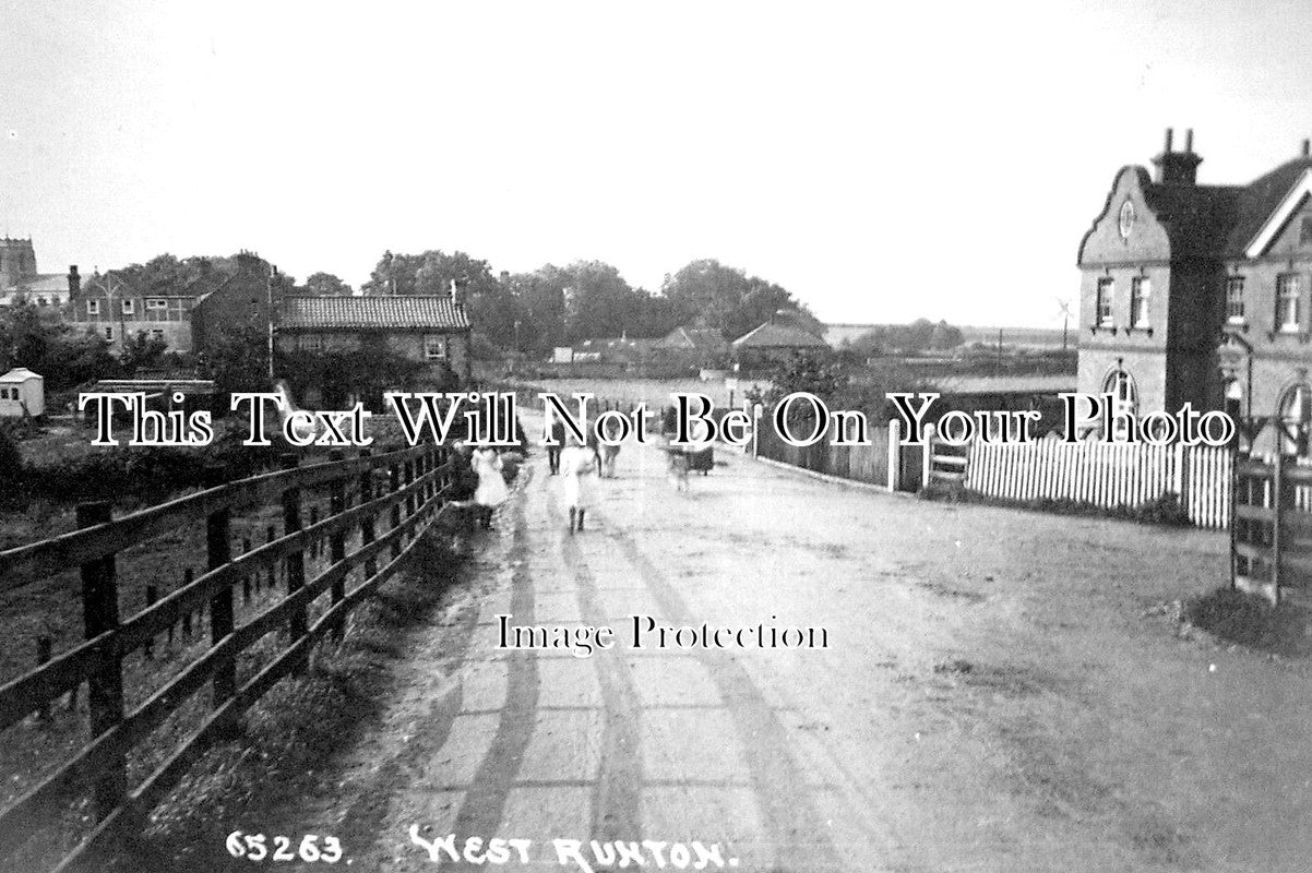 NF 2304 - West Runton, Norfolk