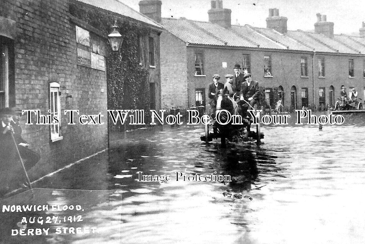 NF 2320 - Derby Street, Norwich Floods, Norfolk 1912