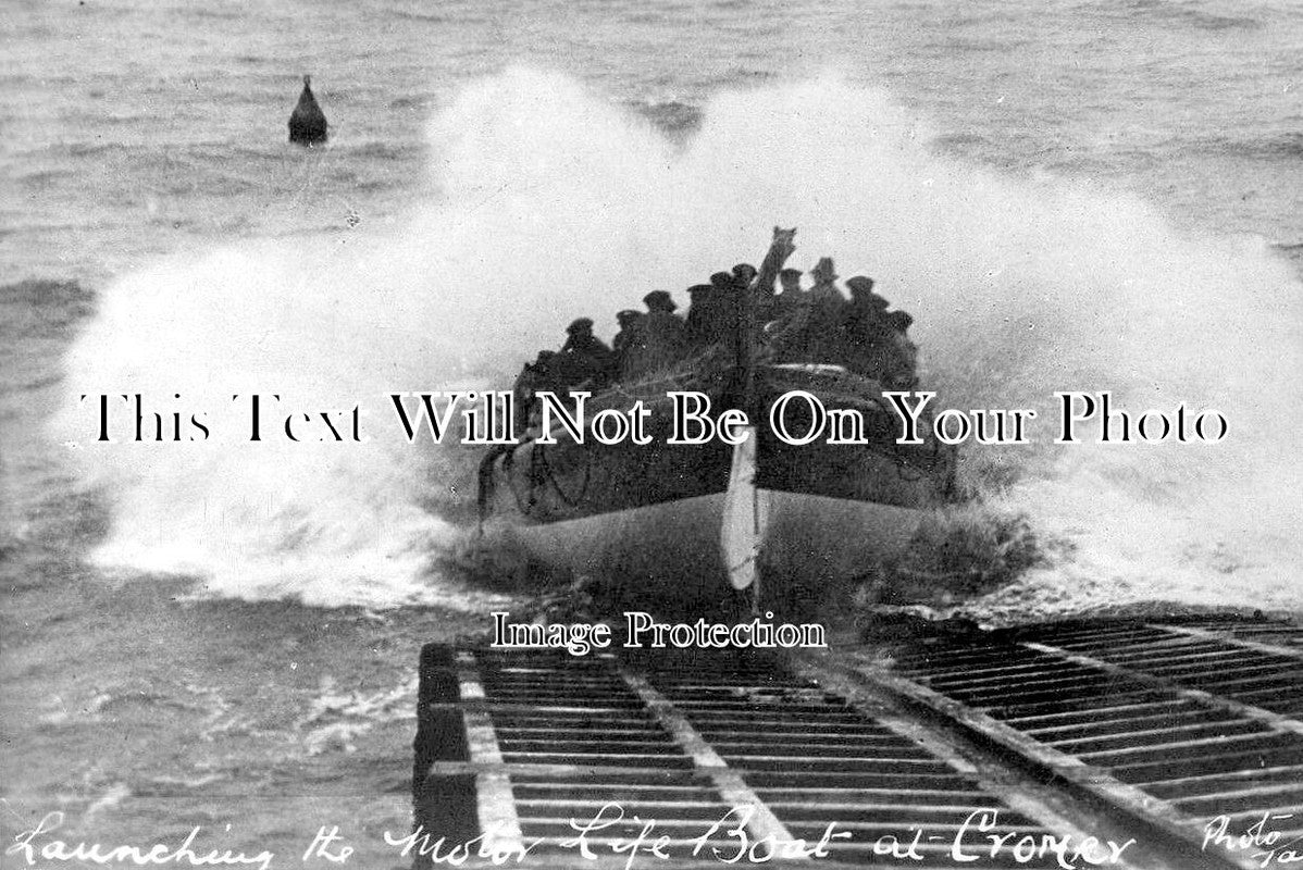 NF 2330 - Launching Of Motor Lifeboat, Cromer, Norfolk