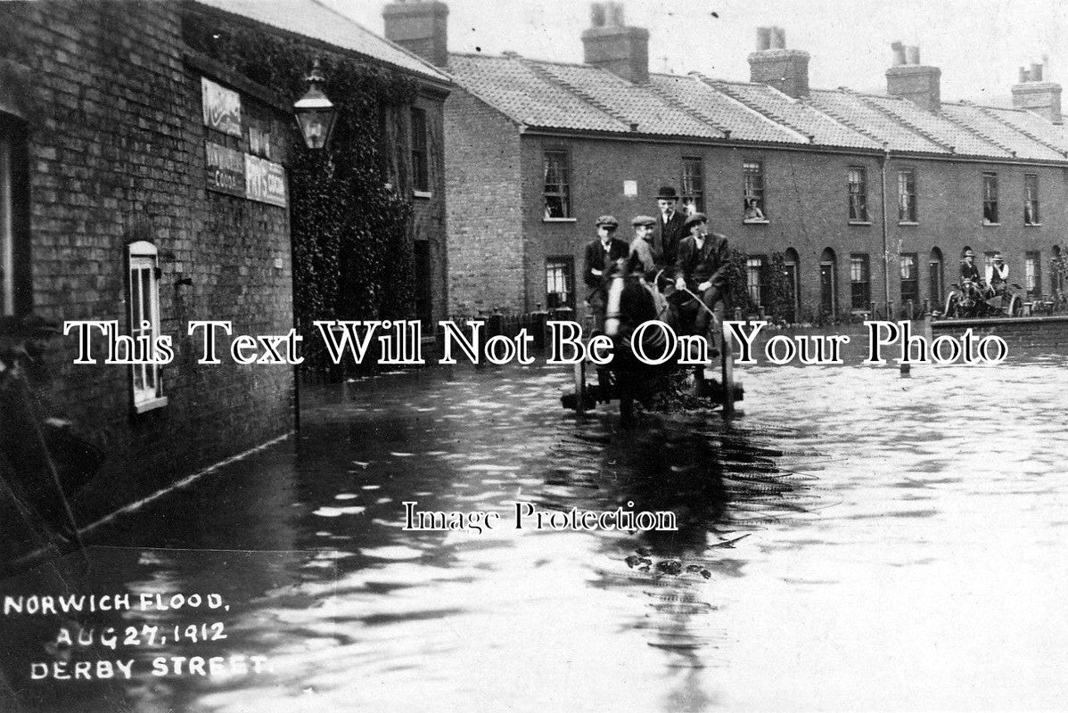 NF 249 - Derby Street, Norwich Floods, Norfolk 1912