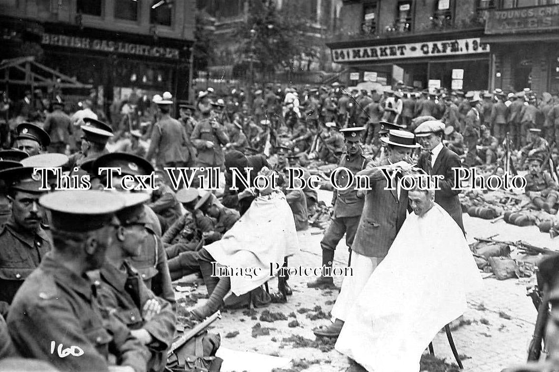 NF 2539 - Soldiers Hair Cut At Norwich, Norfolk 1914 WW1