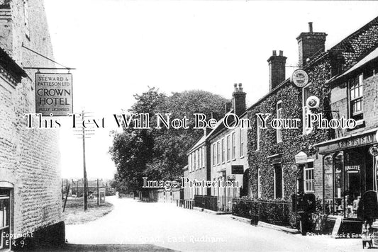 NF 2657 - Lynn Road, East Rudham, Norfolk c1920