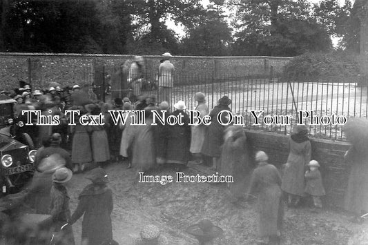 NF 2664 - West Raynham School, Royal Visit, Norfolk c1912
