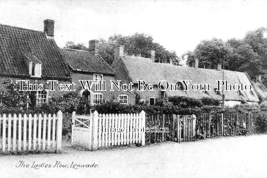 NF 2672 - The Ladies Row, Lenwade, Norfolk