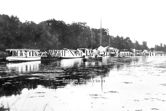 NF 2699 - Womack Water, Ludham, Norfolk c1932