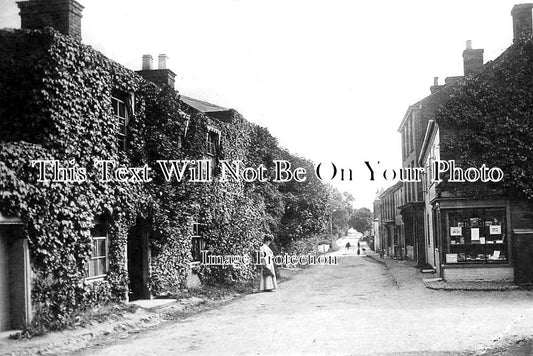 NF 2706 - Stalham High Street, Norfolk c1912