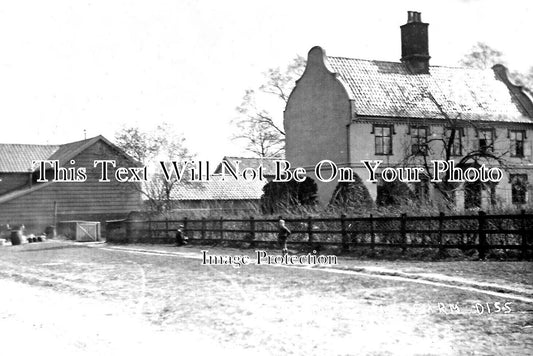 NF 2734 - Elm Vale Farm, Diss, Norfolk c1915