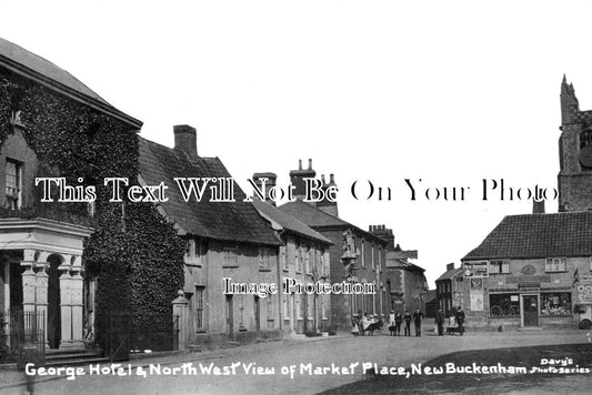 NF 2791 - George Hotel & Market Place, Buckenham, Norfolk