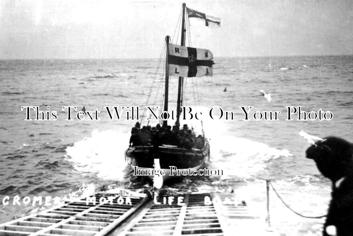 NF 2870 - Cromer Motor Lifeboat, Norfolk c1924