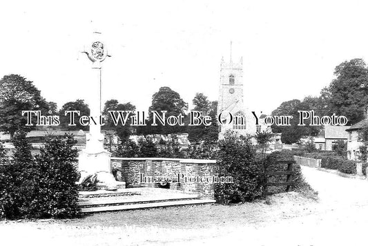 NF 2902 - Garboldisham War Memorial, Norfolk c1923
