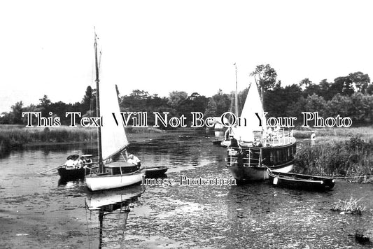 NF 2923 - Ludham Womack, Norfolk c1931