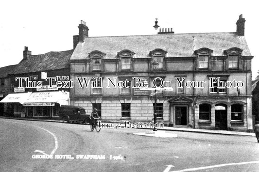 NF 2942 - George Hotel, Swaffham, Norfolk c1934