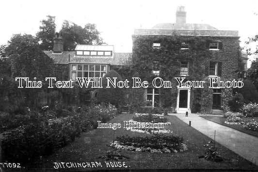 NF 2943 - Ditchingham House, Norfolk c1916