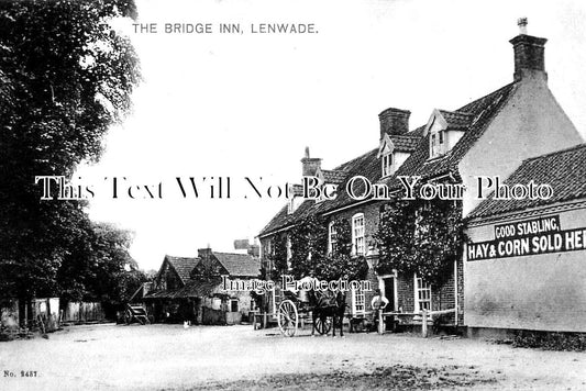 NF 3039 - The Bridge Inn, Lenwade, Norfolk c1912