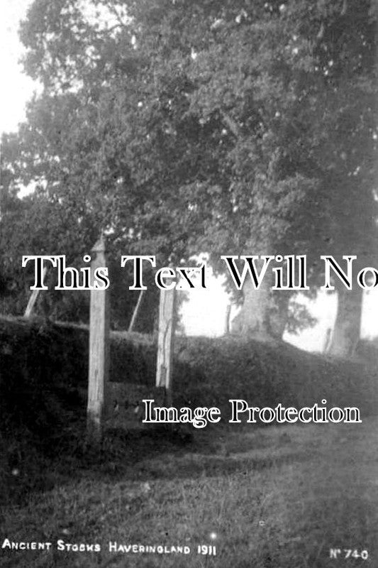 NF 3074 - Ancient Stocks, Haveringland, Norfolk c1911