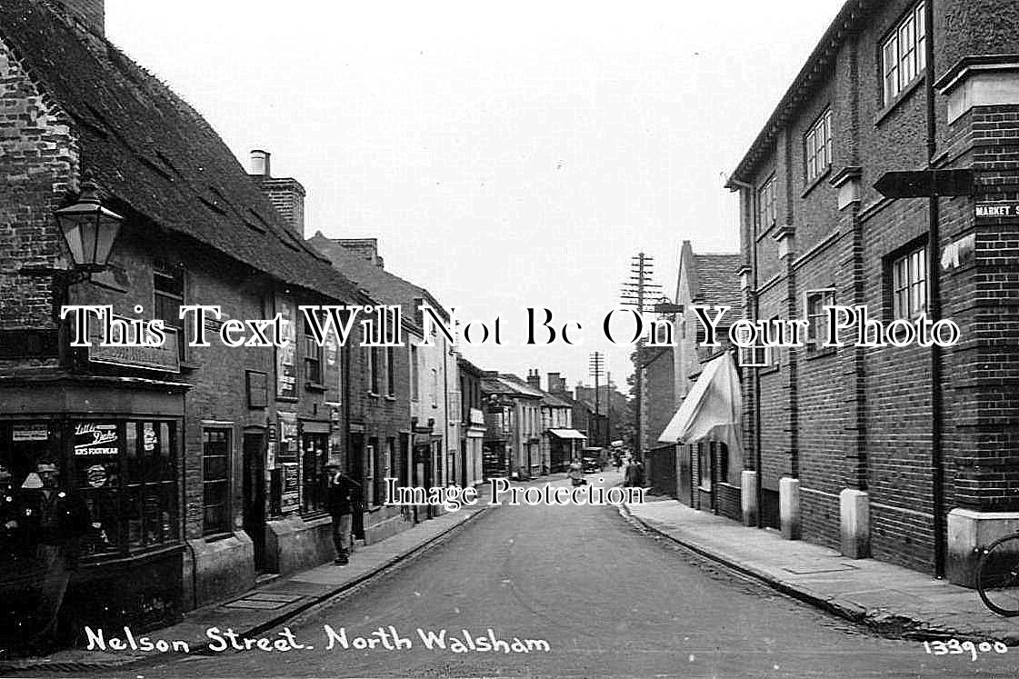 NF 31 - Nelson Street, North Walsham, Norfolk c1920