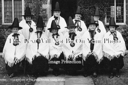 NF 3108 - Inmates Of Bede Houses, Castle Rising, Norfolk