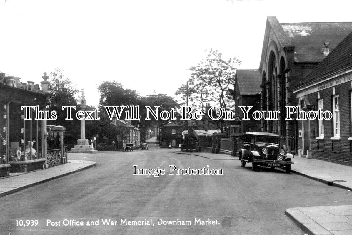 NF 3279 - Post Office & War Memorial, Downham Market, Norfolk