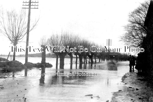 NF 3317 - Gillingham Near Beccles Flood, Norfolk 1912