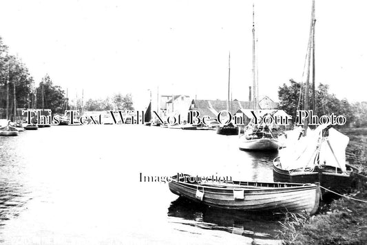 NF 3366 - Wroxham, Norfolk c1905