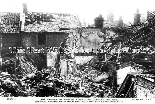 NF 3368 - German Air Raid On Kings Lynn, Norfolk 1916 WW1