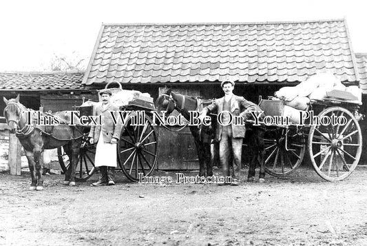 NF 3476 - Farmyard Scene Near Norwich, Norfolk