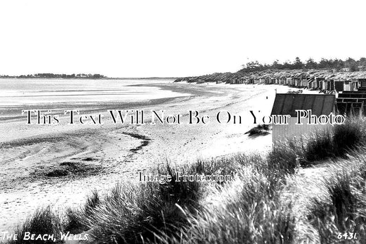 NF 3488 - The Beach, Wells Next The Sea, Norfolk