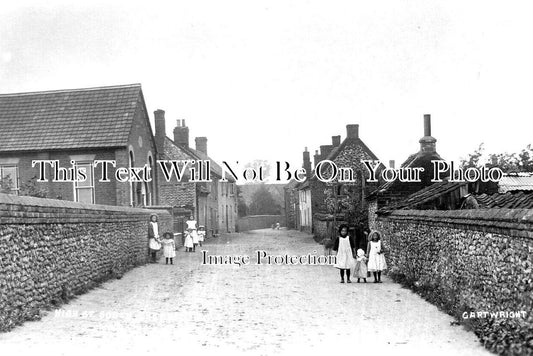 NF 3576 - High Street, South Creake, Norfolk