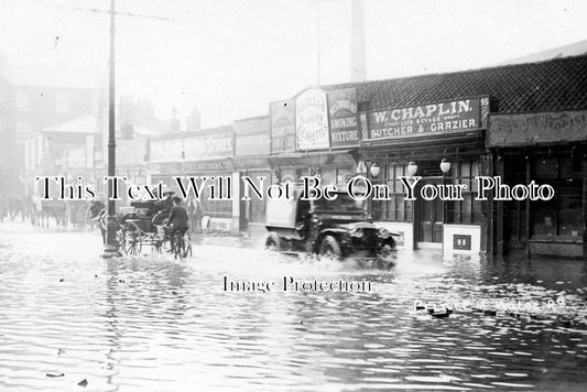 NF 358 - Prince Of Wales Road, Norwich Floods, Norfolk 1912