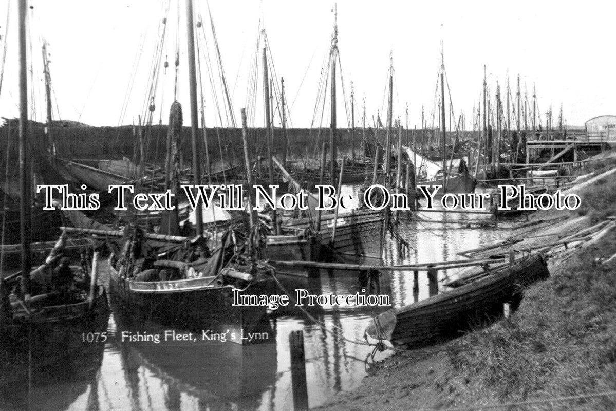 NF 3693 - Fishing Fleet, King's Lynn, Norfolk c1925