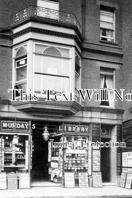 NF 3811 - Mundays Shop Front, Cromer, Norfolk