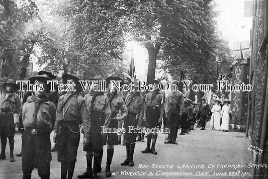 NF 4084 - Boy Scouts Leaving Norwich Cathedral, Norfolk 1911