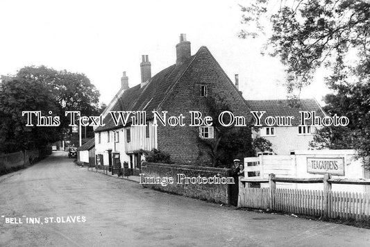 NF 4116 - The Bell Inn Pub, St Olaves, Norfolk