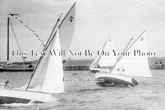 NF 4181 - Dingy Skiffs, Norfolk