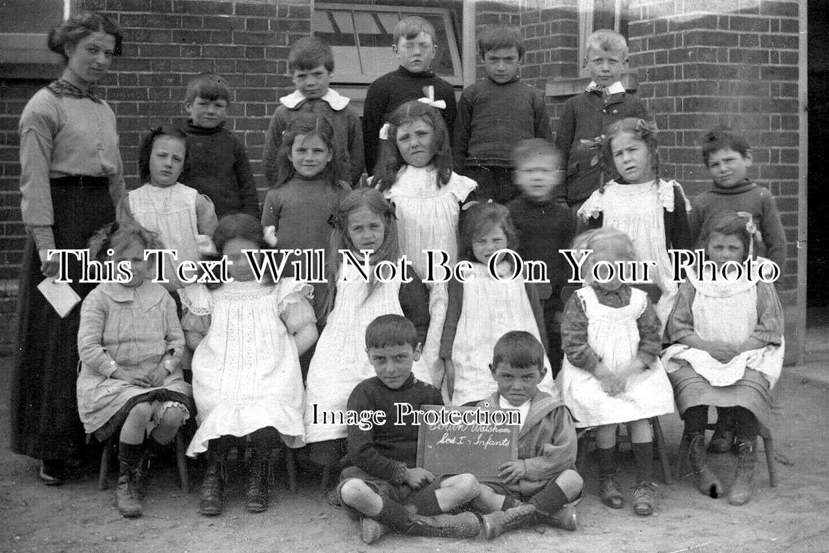 NF 4317 - South Walsham Infants School Group, Norfolk