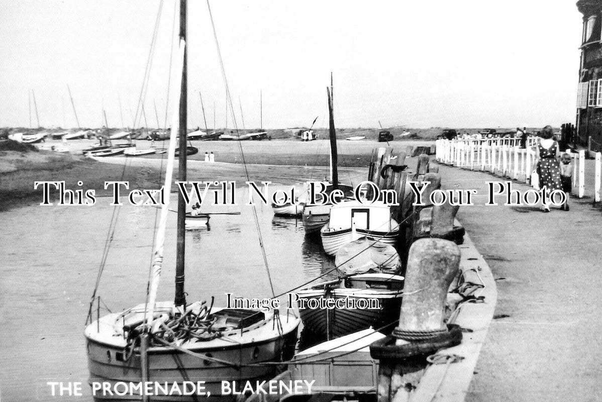 NF 4389 - The Promenade, Blakeney, Norfolk