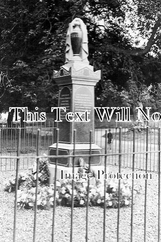 NF 4402 - Halvergate War Memorial, Norfolk