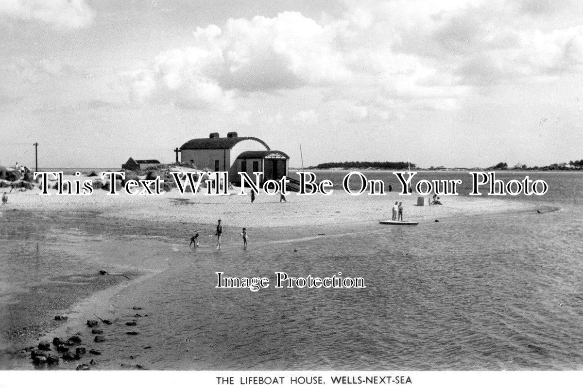 NF 4437 - The Lifeboat House, Wells Next Sea, Norfolk