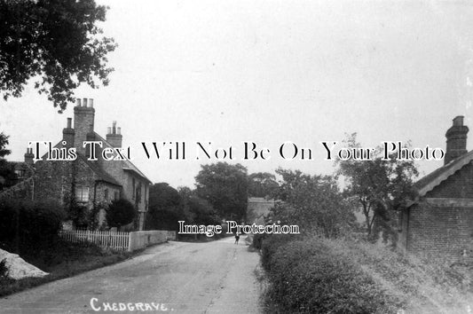 NF 450 - Chedgrave Village, Norfolk c1916