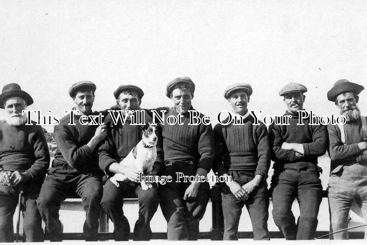 NF 493 - Group Of Sheringham Fishermen, Norfolk
