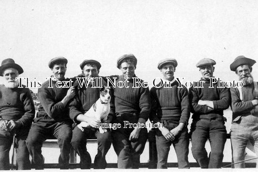 NF 493 - Group Of Sheringham Fishermen, Norfolk