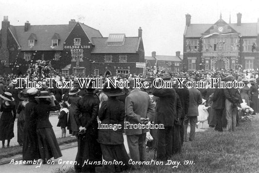 NF 514 - George V Coronation Crowd, Hunstanton, Norfolk 1911