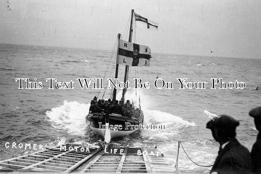 NF 629 - Launch Of Motor Life Boat, Cromer, Norfolk